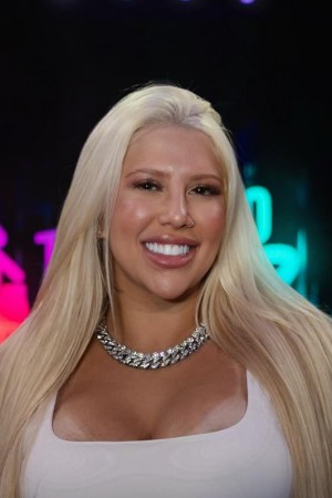 Character image for Agatha