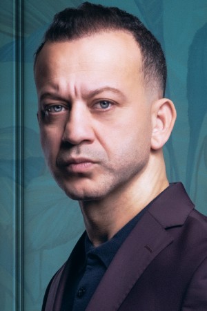 Character image for Güven Gümüşay