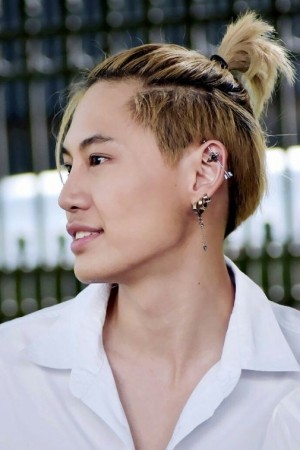 Character image for Win [Dean's best friend]