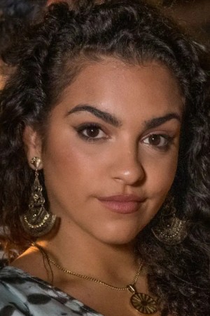 Character image for Elvira