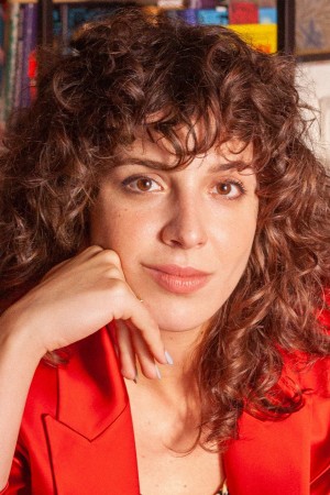 Character image for Lola