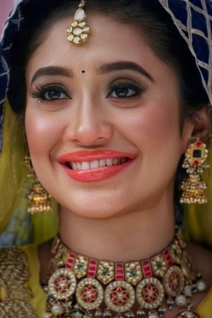 Character image for Naira Singhania-Goenka 