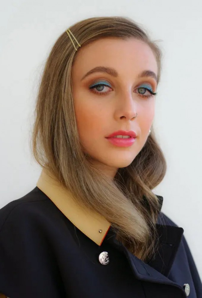 Emma Chamberlain Image