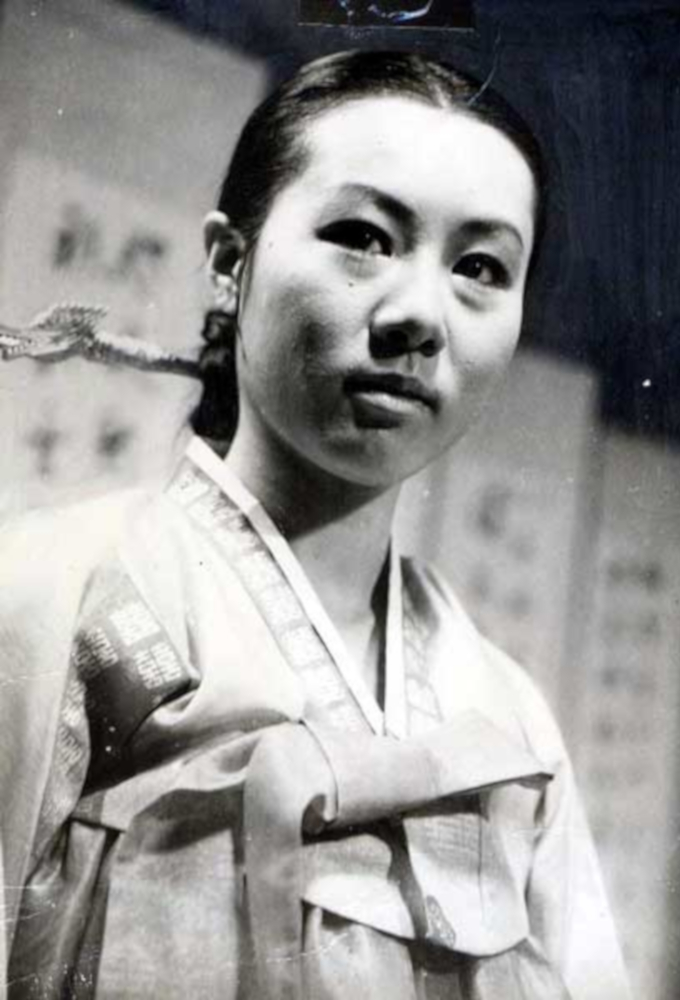 Jang Hee Bin (1971) series poster