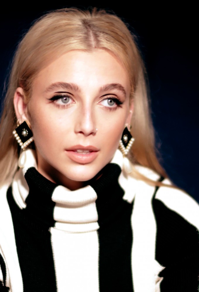 Emma Chamberlain Image